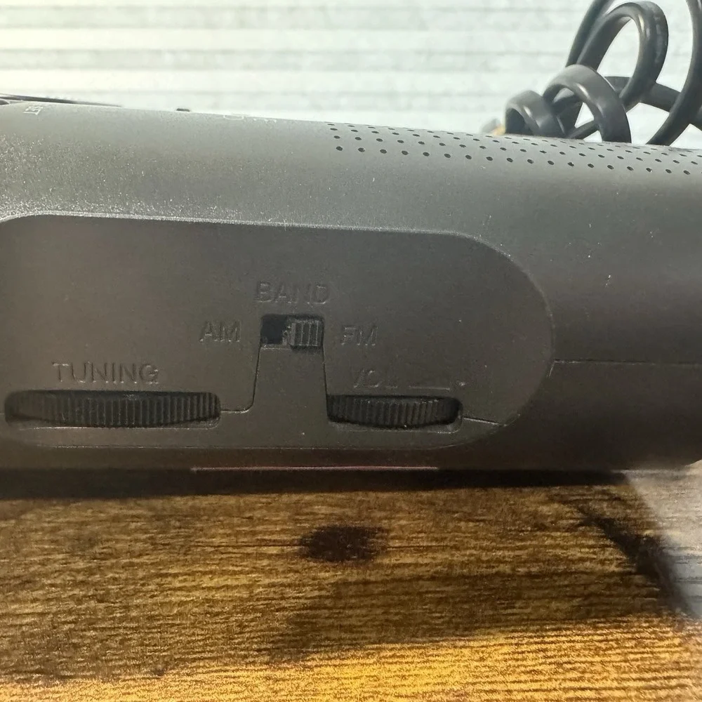 Sony Dream Machine‎ AM/FM Alarm Clock Radio Model ICF-C218 Auto Time Set
